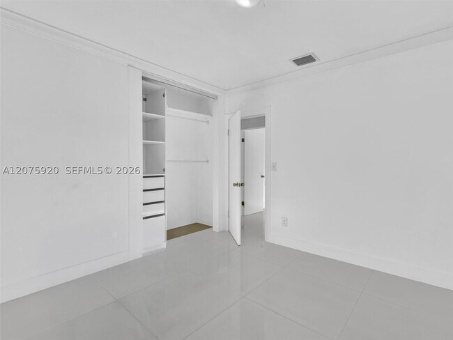 Building Photo - 1647 NE 146th St