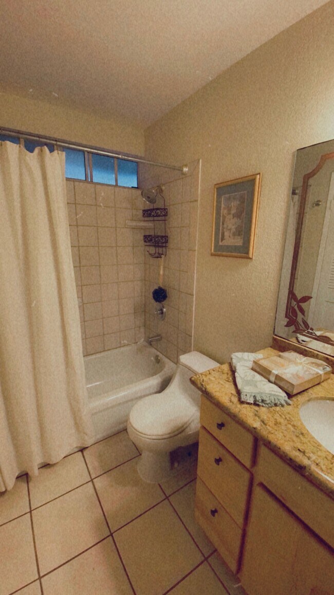 Building Photo - 68-3883-3883 Lua Kula St