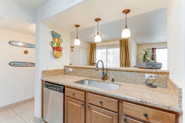 Building Photo - Bright First-Floor 2-Bedroom Condo with Private Patio in Silverado Ranch!