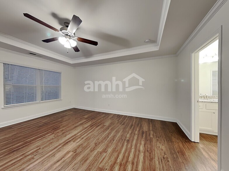 Building Photo - 2471 Napa Valley Dr