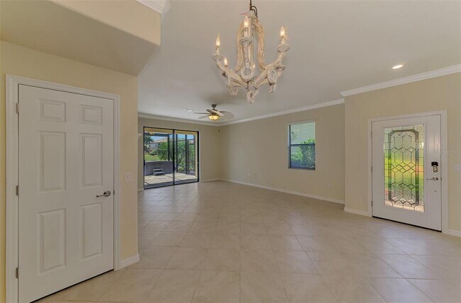 Building Photo - 20210 Lagente Cir