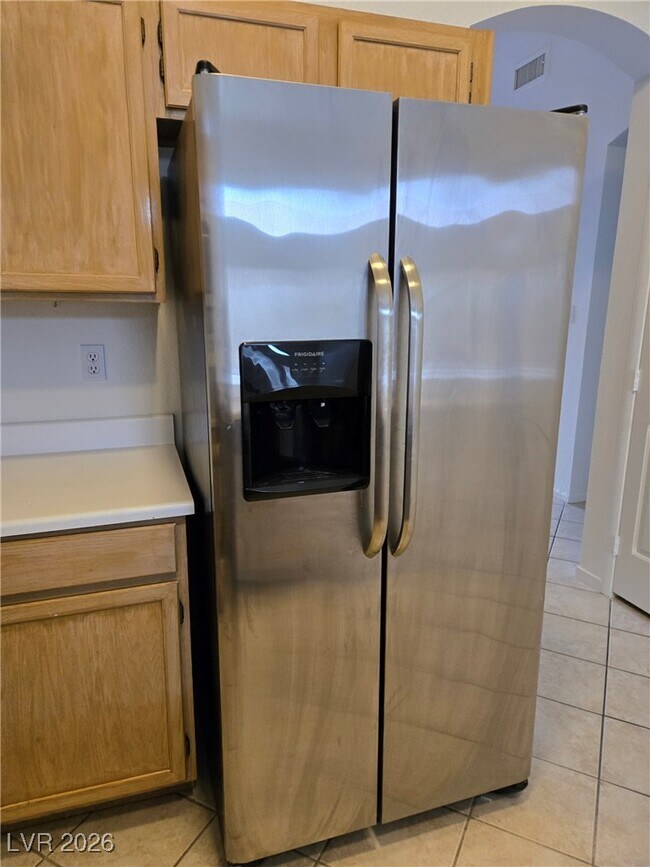 Building Photo - 7704 Kasmere Falls Dr