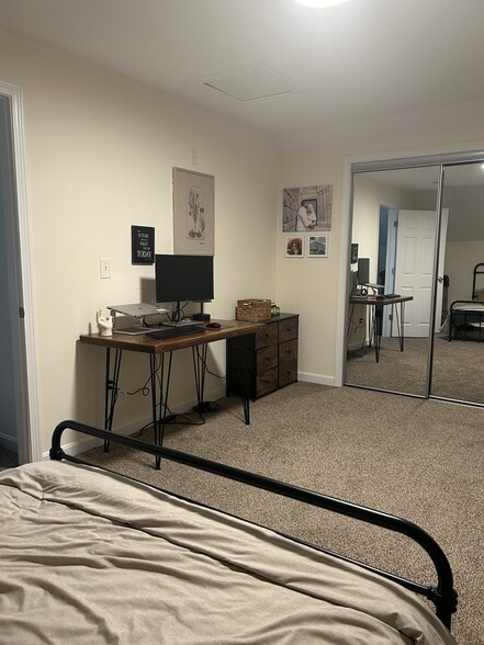 2nd floor bedroom #2 - 19D Sigourney St