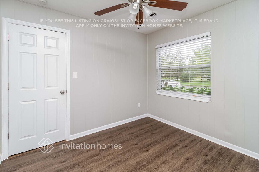 Building Photo - 3362 Bougainvillea Dr