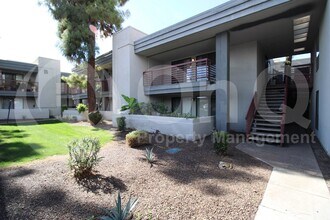 Building Photo - 3435 W Danbury Dr