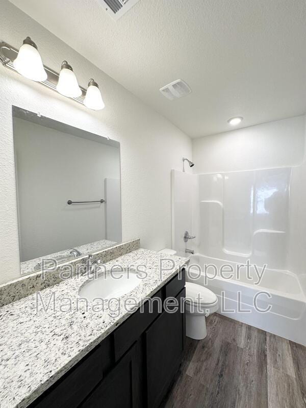 Building Photo - 779 S Amarillo Ave