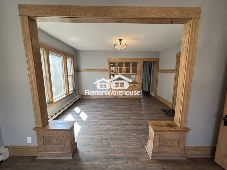 Building Photo - 3224 Nicollet Ave