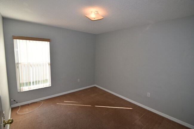 Building Photo - 233 Purslane Pass