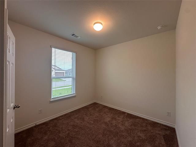 Building Photo - 663 Saxony Dr