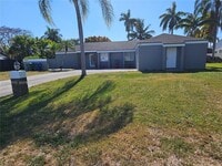 Building Photo - 15250 SW 154th Ave