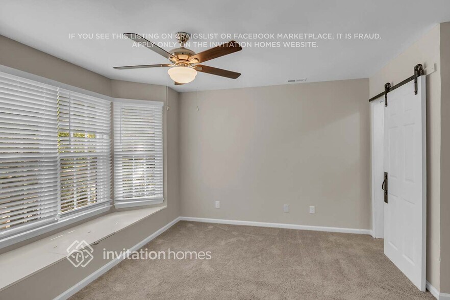 Building Photo - 103 London Plain Ct