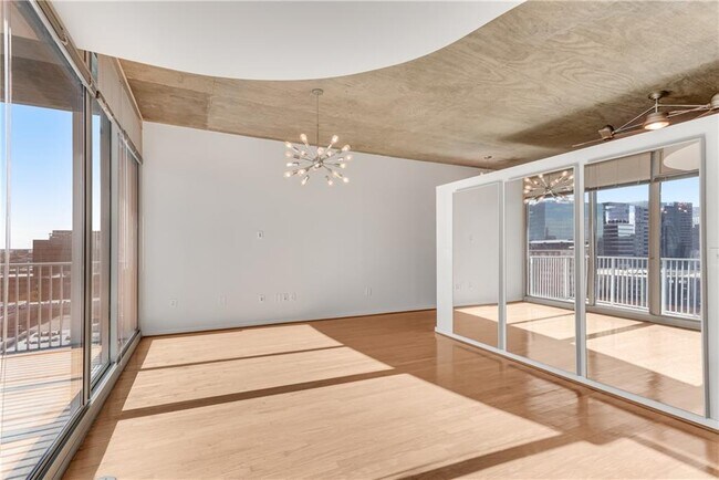 Building Photo - 860 Peachtree St NE