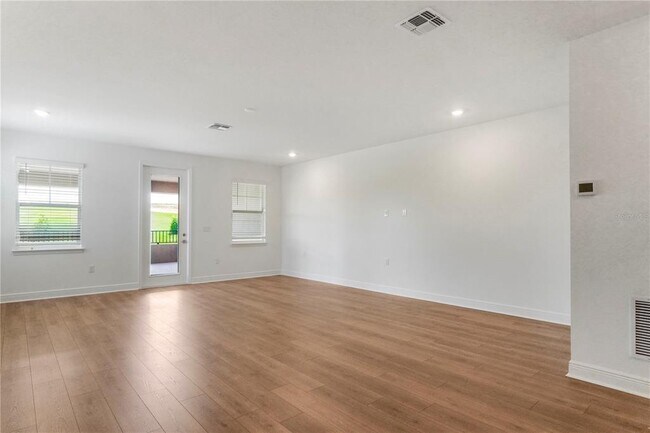 Building Photo - 16120 Volterra Point