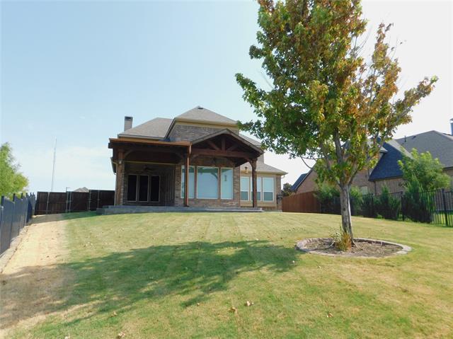 Building Photo - 1704 Serra Dr