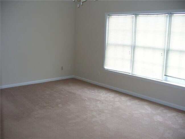 Building Photo - 11545 Bentham Ct