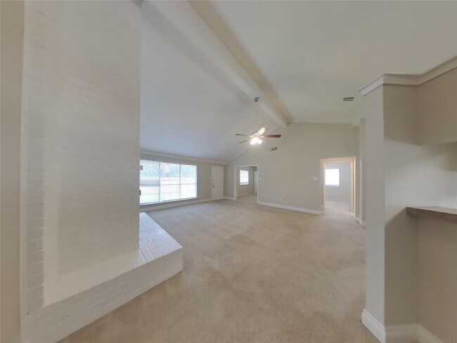 Building Photo - 3551 Windmoor Dr
