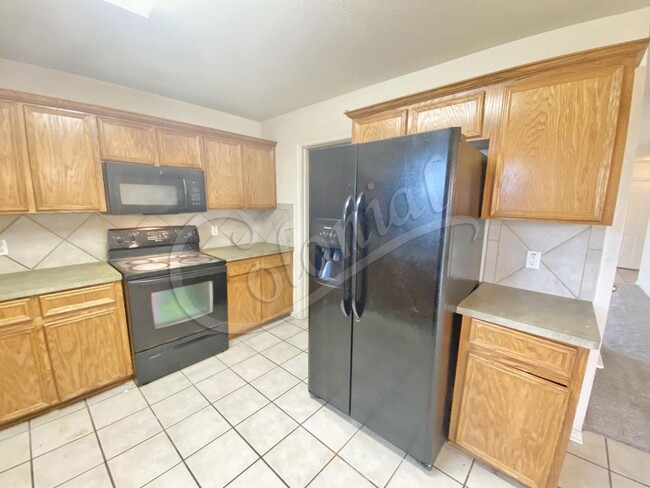 Building Photo - 4bd/2.5 in Killeen TX