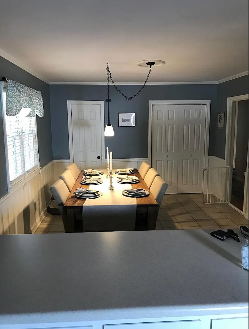 Building Photo - 223 Willow Springs Dr