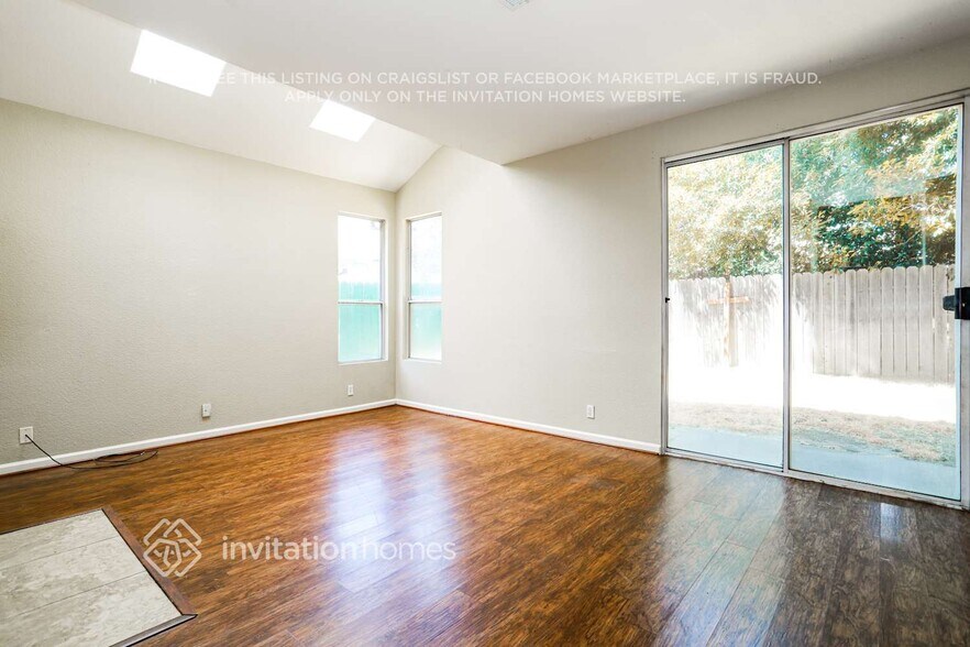 Building Photo - 4533 Winter Oak Way