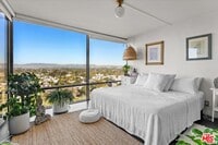 Building Photo - 4316 Marina City Dr