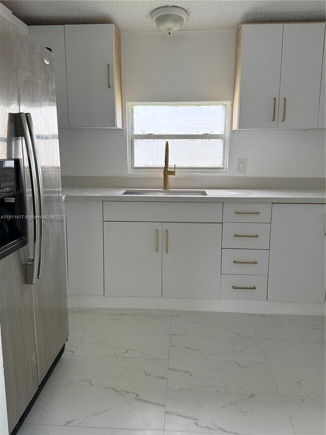 Building Photo - 19800 SW 180th Ave