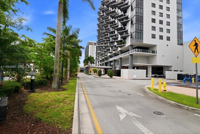 Building Photo - 5300 Paseo Blvd