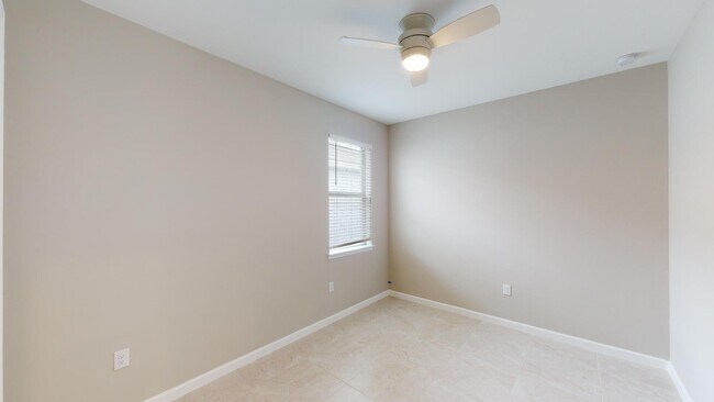 Building Photo - 25569 Emerald Bnd Cir