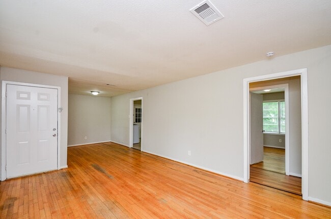 Building Photo - 4419 Friar Point Rd