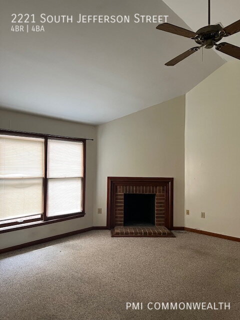 Building Photo - 2221 S Jefferson St