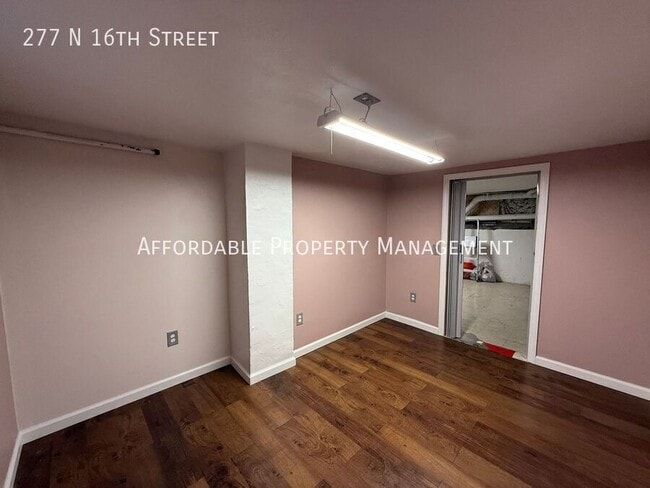 Building Photo - 277 N 16th St