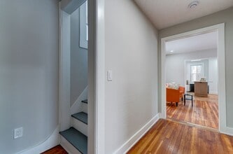 Building Photo - Newly Renovated Single Family available Now!