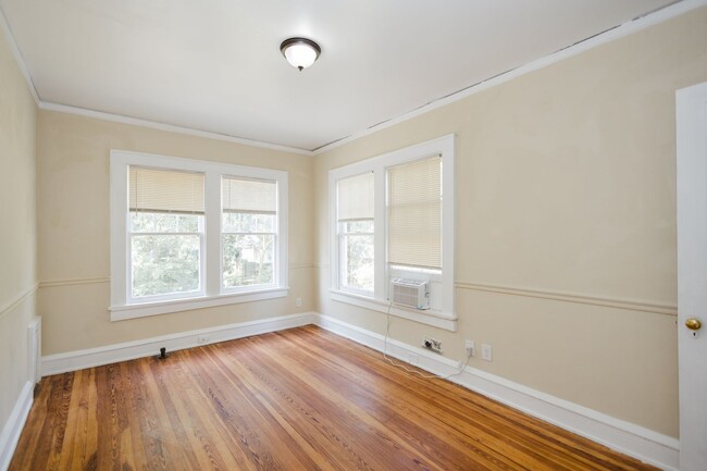 Building Photo - 217 South 11th Street, A &amp; B