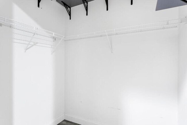 Building Photo - 3366 Harness Cir