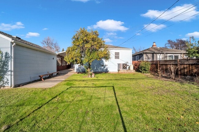 Building Photo - 4620 B St