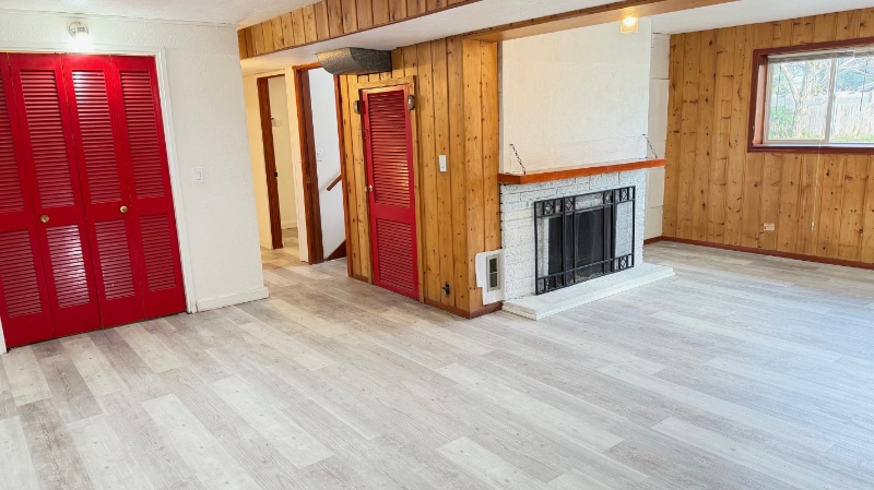 Building Photo - 17543 7th Ave NE