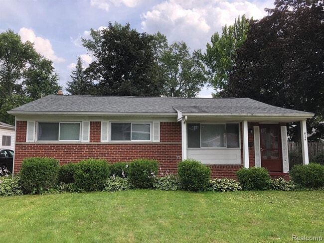 Building Photo - 924 E Windemere Ave