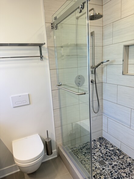 Bdrm #1 bathroom, shower - 1533 Princeton St