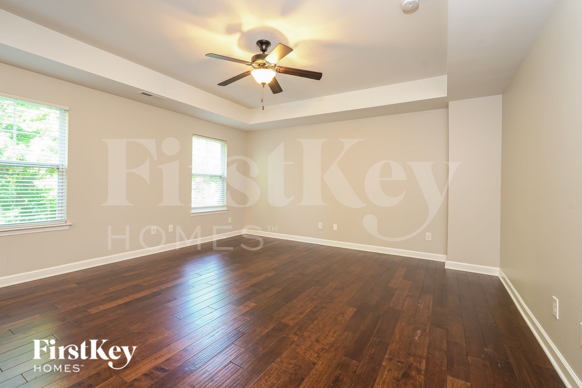 Building Photo - 264 Water Mill Rd