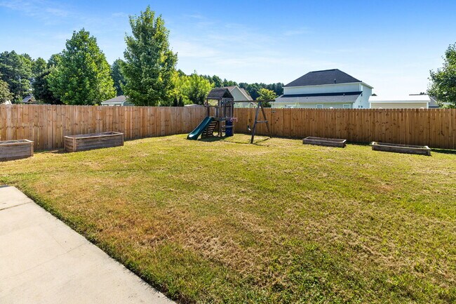 Building Photo - 149 Brightwood Dr