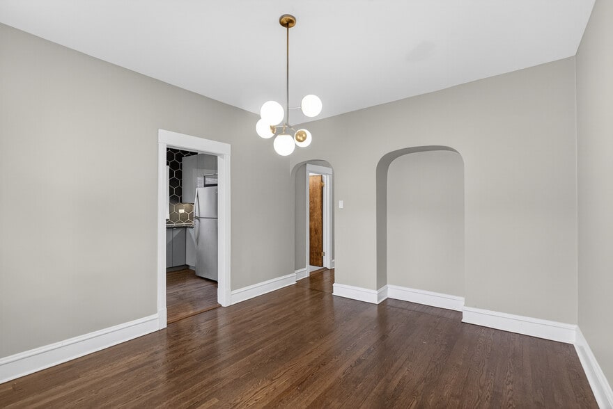 Building Photo - 5203 N Winthrop Ave