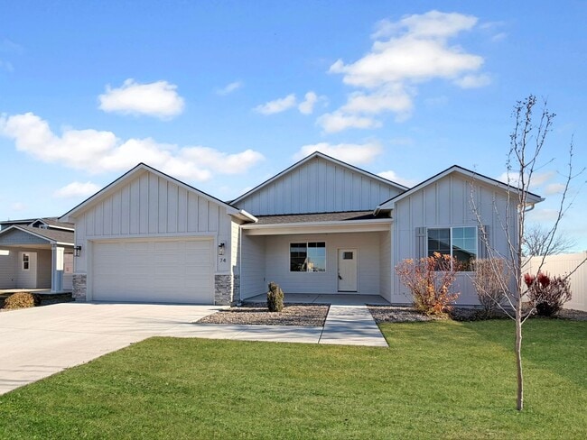 Building Photo - Brand-New 4-Bedroom Home in Nampa’s Pheasant Meadows | Near Gateway Center, Treasure Valley Marke...