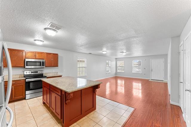 Building Photo - 3515 Jenny Dale Dr