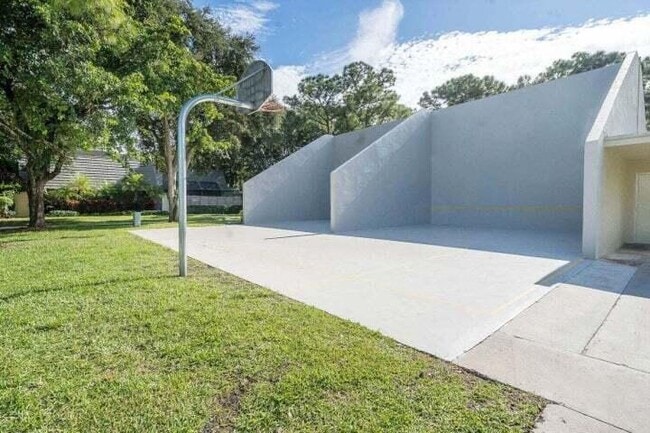 Building Photo - 311 3rd Terrace