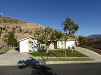 Building Photo - Single Story 3-Bedroom Home for Rent in Ca...