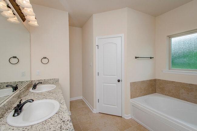 Building Photo - 42228 Marblestone Ave