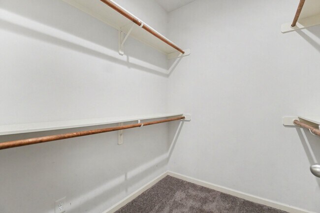 Building Photo - 3413 Omega St