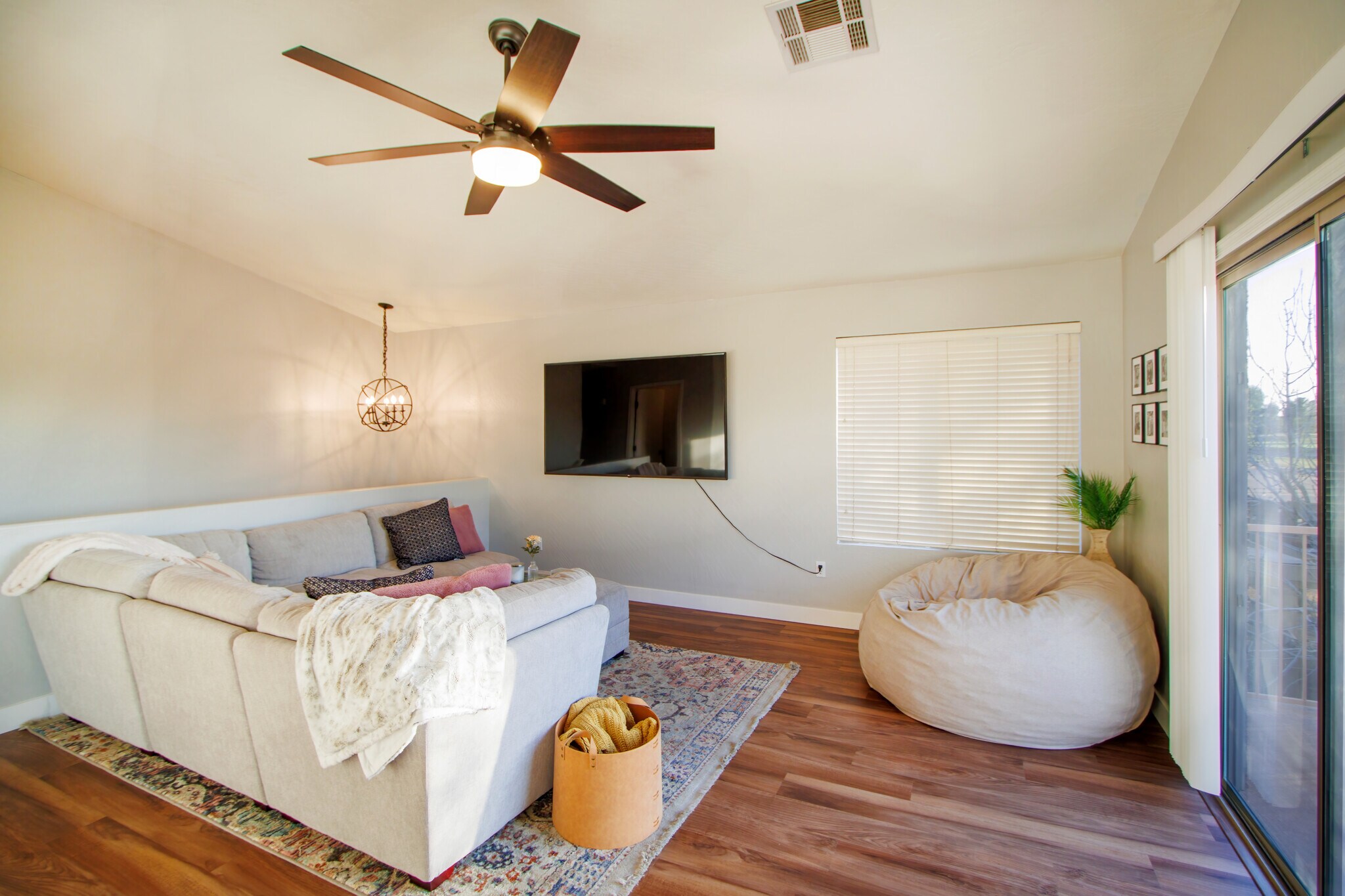 Building Photo - 1458 S Palomino Creek Dr