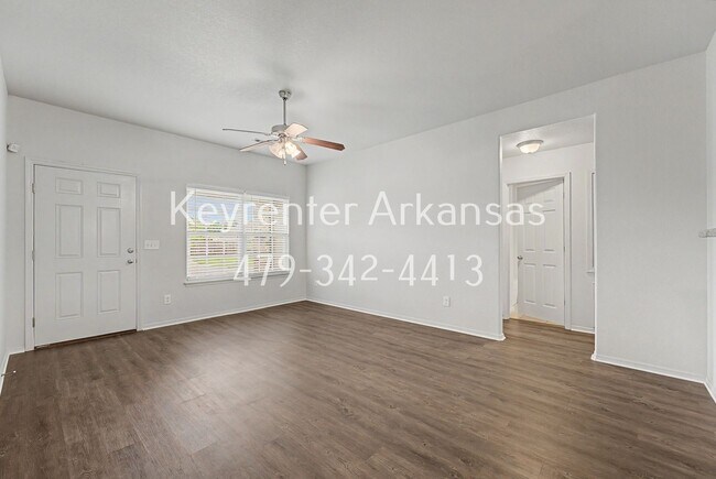 Building Photo - Beautiful 4-Bedroom Home in Fayetteville – Ideal for Comfortable Living!