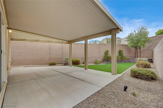 Building Photo - 277 Persistence Ct