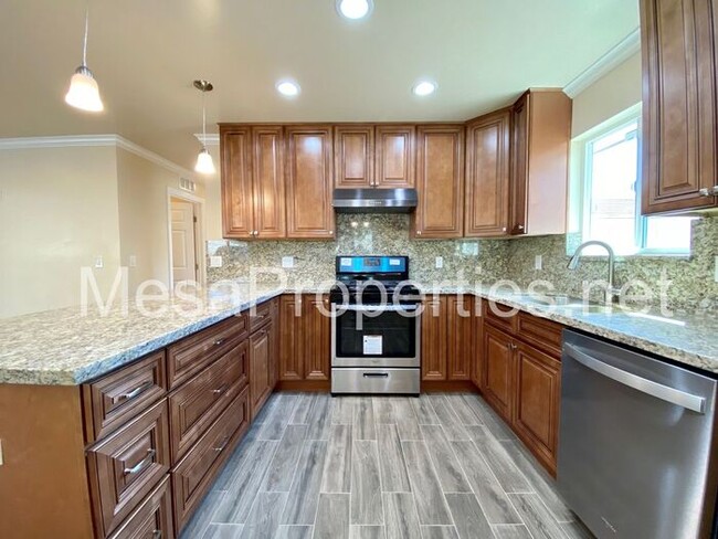 Building Photo - Brand New 3 Bed/2 Bath ADU!